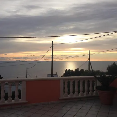 La Casetta Di Pizzo Mucurune Apartmán *